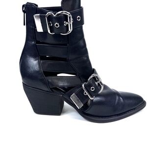 Cowboy boots w cut outs, buckles & straps black pointy toe bootie western style